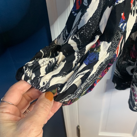 Free People Drift Away Cold Shoulder Artsy Mini-Dress Tunic W-298 Size Small - Picture 6 of 11